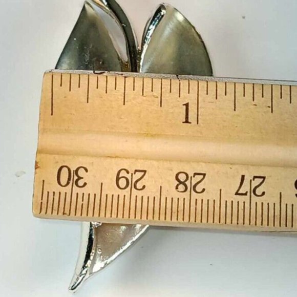 VINTAGE DESIGNER CORO FEATHER BROOCH LARGE SILVER TONE METAL STATEMENT JEWELRY - Picture 4 of 5